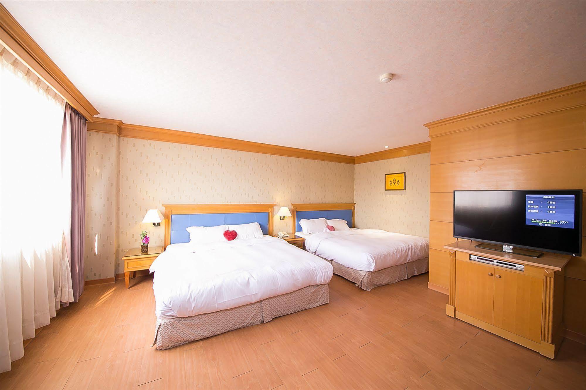 European Castle歐堡商務汽車旅館有限公司 Xinying Extérieur photo